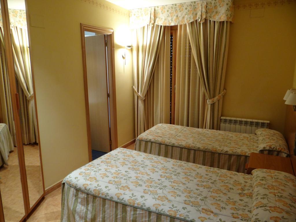 Hotel Casa Carmen ベナバレ 部屋 写真